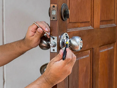 Get Back Inside Quickly: San Antonio Home Lockout Services